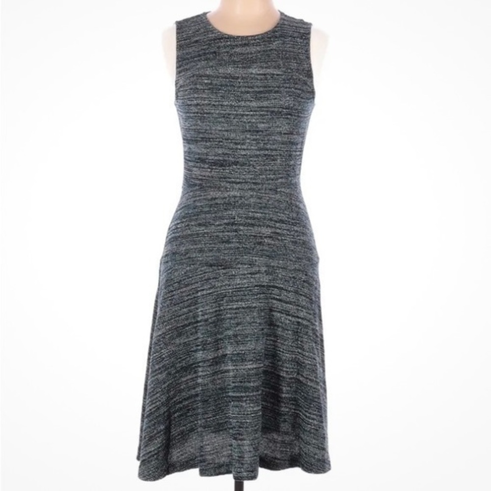 Loft sleeveless knit dress size 0